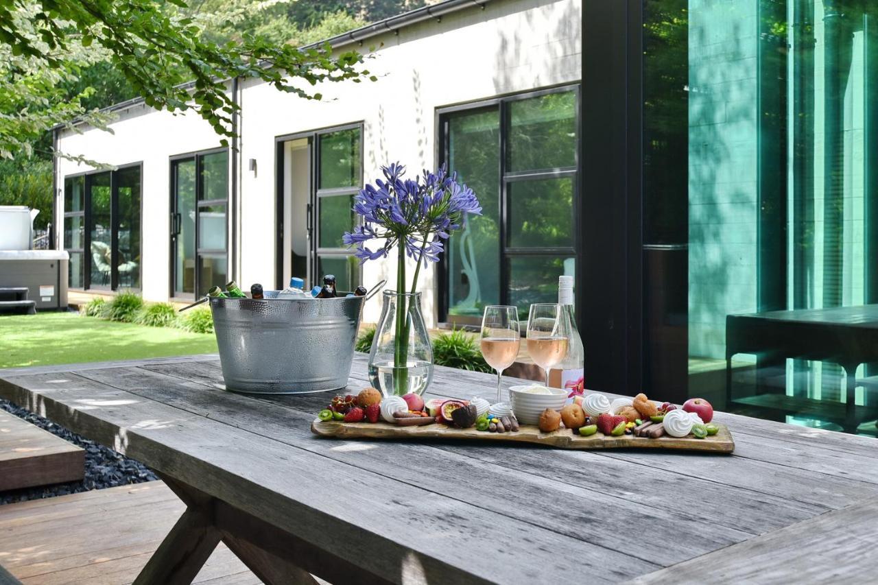 Bridle Path Retreat - Christchurch Holiday Homes Exterior foto